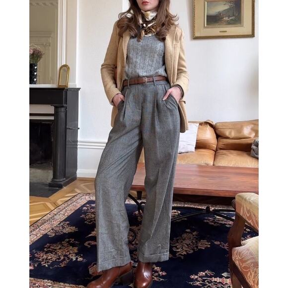 Banana Republic Chestnut Leather Belt | Timeless 90s Minimalist Fall Essential - Picture 15 of 15